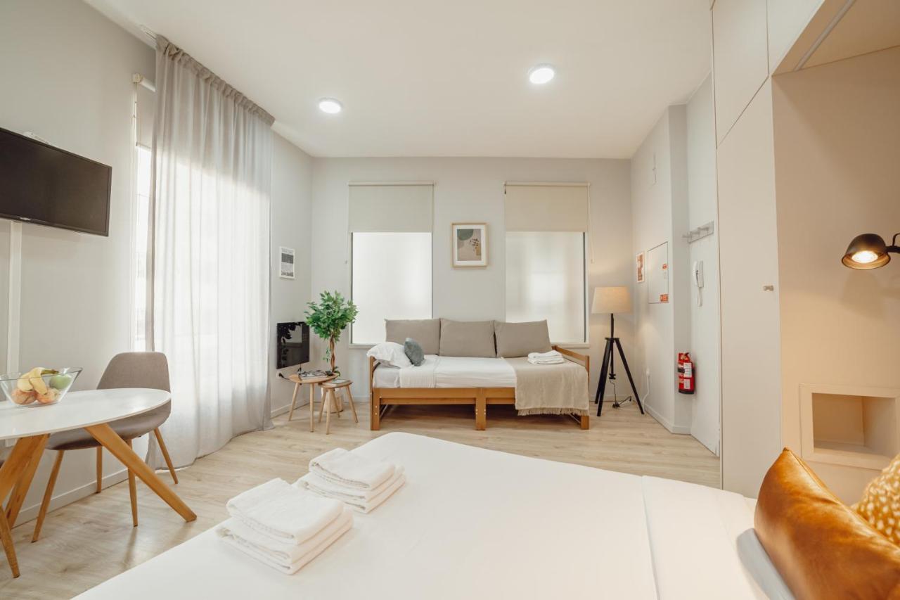Oporto Guest Trindade Studio Luaran gambar